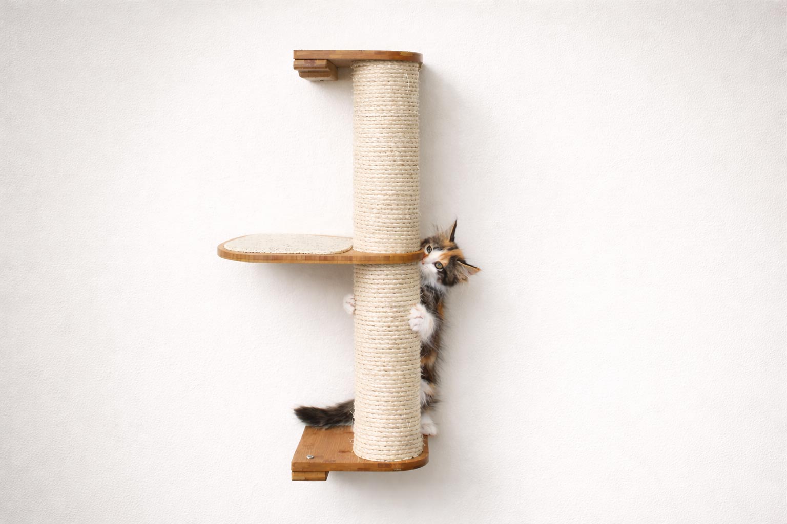 Wall Mounted Cat Climbing Pole - Sisal