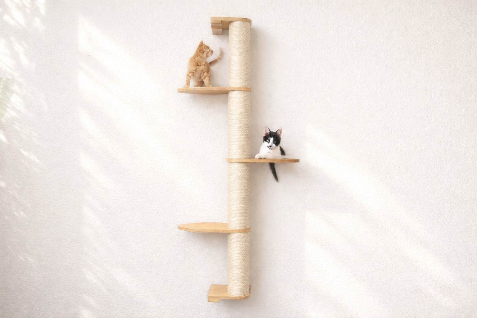 Wall Mounted Cat Climbing Pole - Sisal