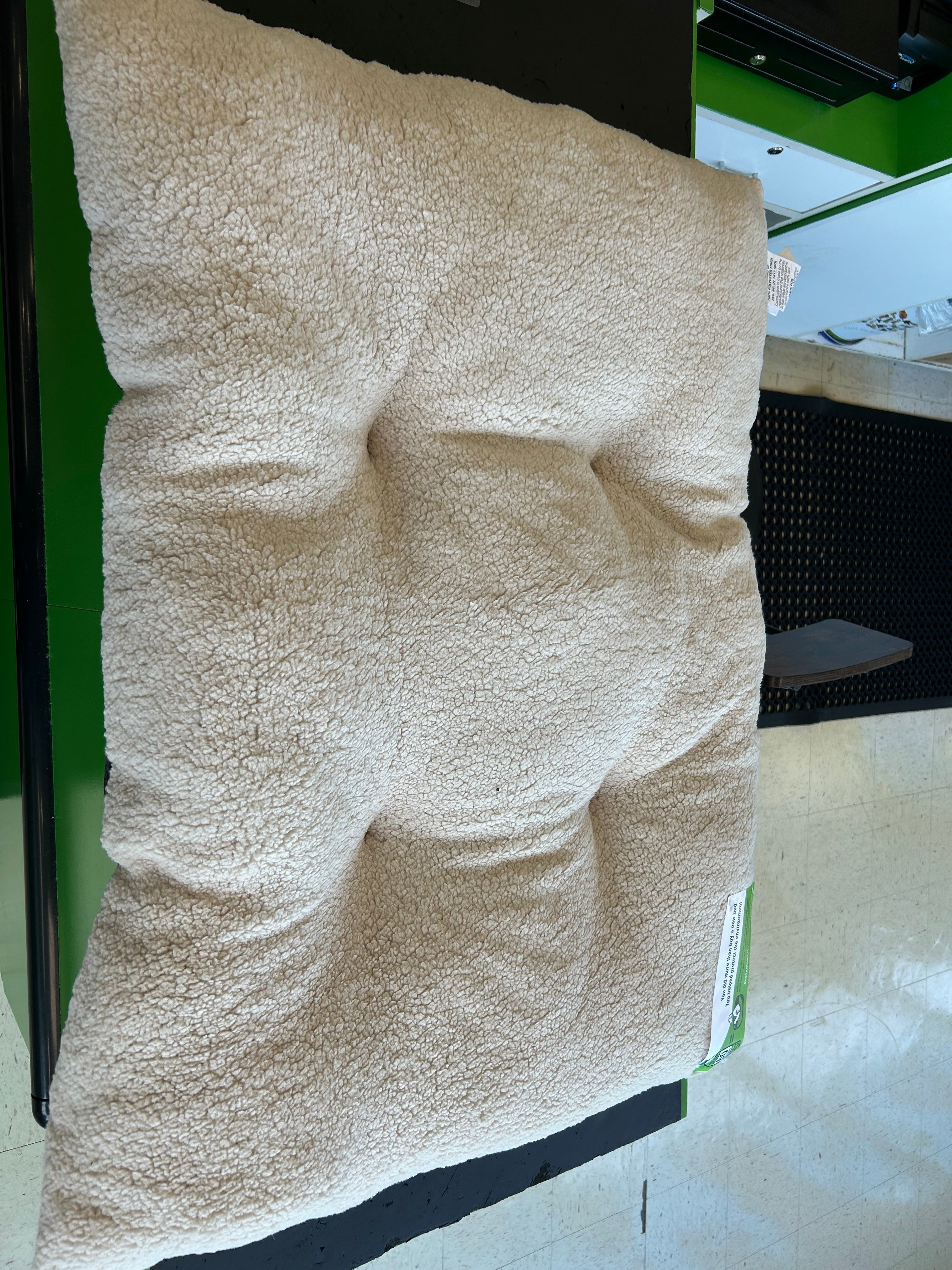 30" Arlee Tufted Pillow Dog Bed Grey/Plaid