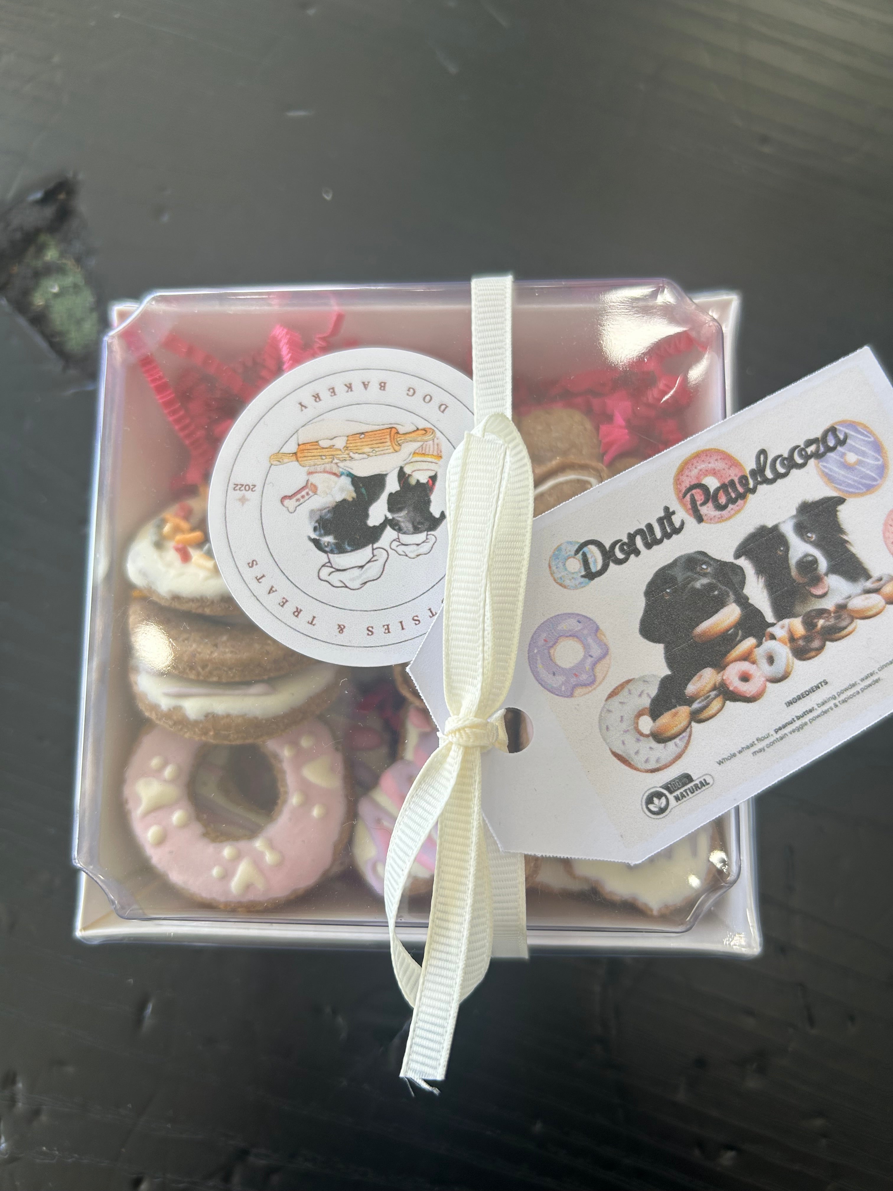 Tootsies & Treats Peanut Butter Treats Donut Palooza Square Box (4oz)