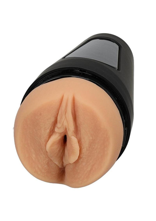 Mainsqueeze Leana Lovings Ultraskyn Pussy Stroker